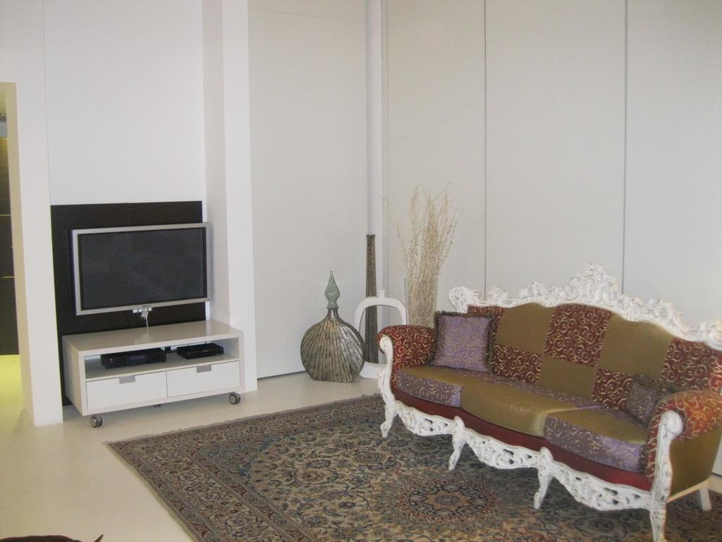 A14 Business Suite Sesto San Giovanni Habitación foto